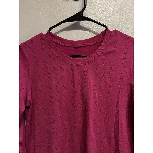 Lululemon Top 4 Swiftly Breathe Long Sleeve Fetching Lines Ripened Raspberry - Picture 2 of 7